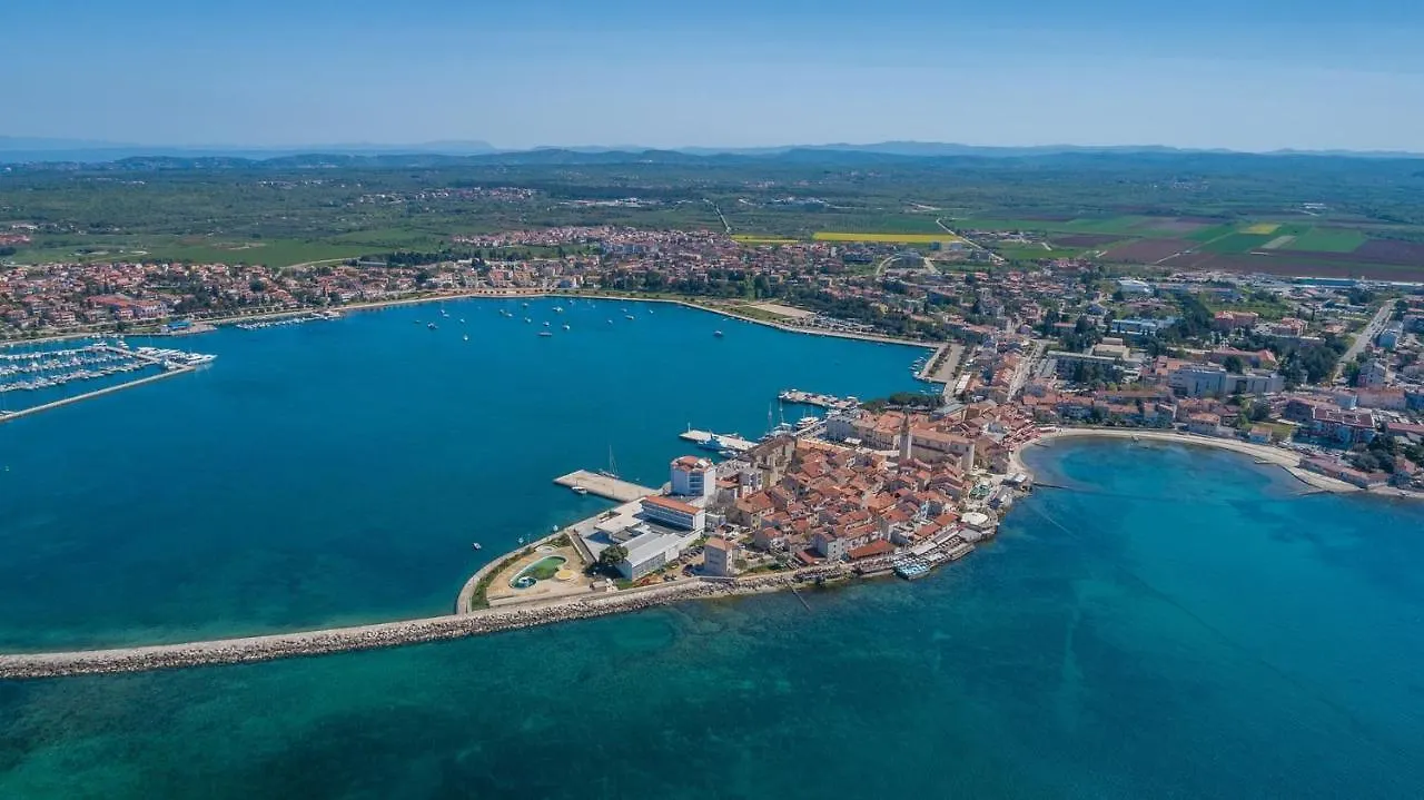 Apartment Narcisa With Terrace Umag Kroatië