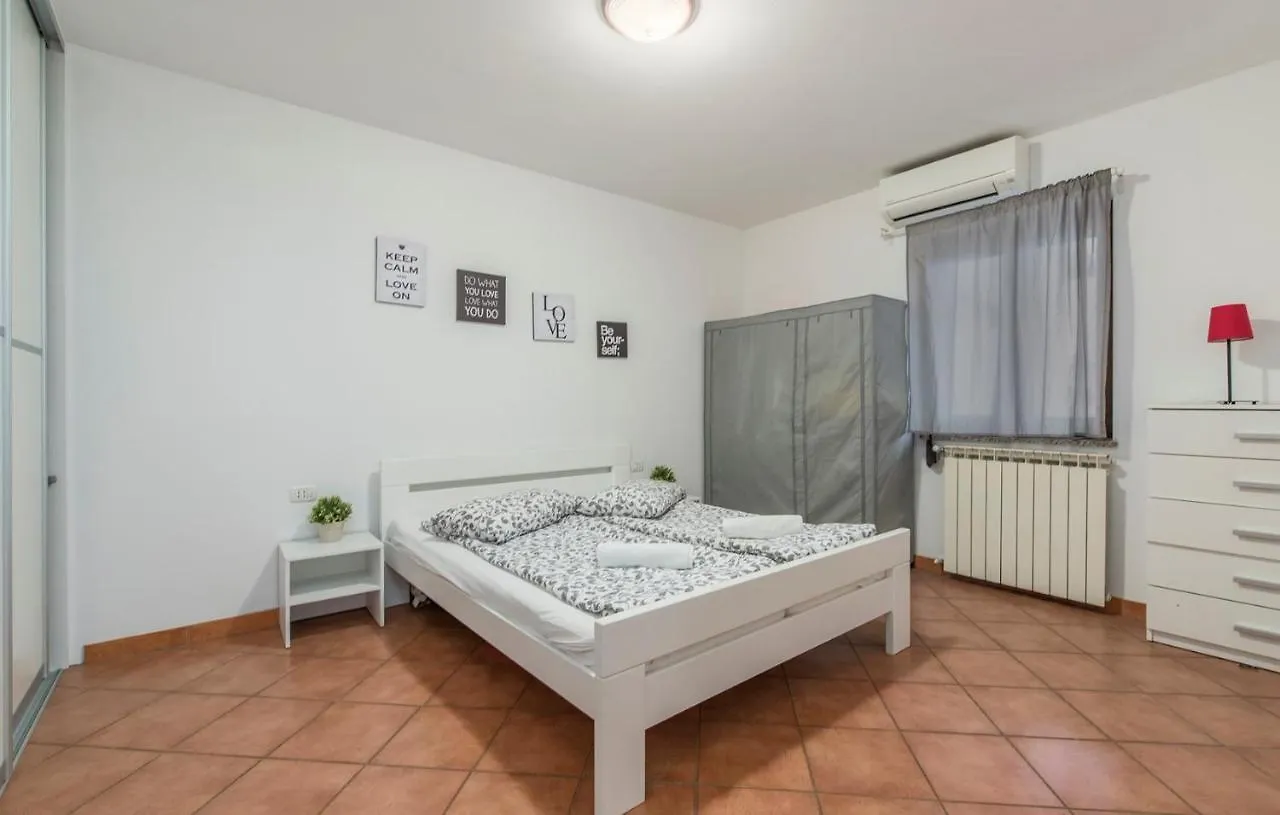 Apartment Narcisa With Terrace Umag Kroatië